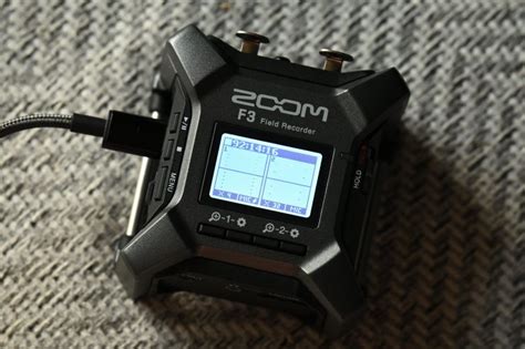 Zoom F3 48 Newsshooter