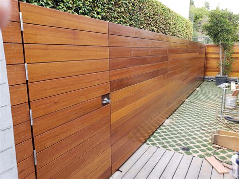 Ipe Horizontal Wood Fence? Why not Mahogany? - Blog.WoodFenceExpert.com