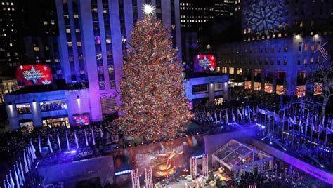 Rockefeller Center Christmas Tree Lights Up For The Season