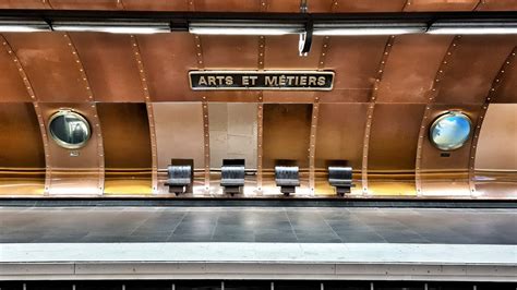 Arts Et Métiers Jules Verne Inspired Steampunk Metro Station In Paris Youtube