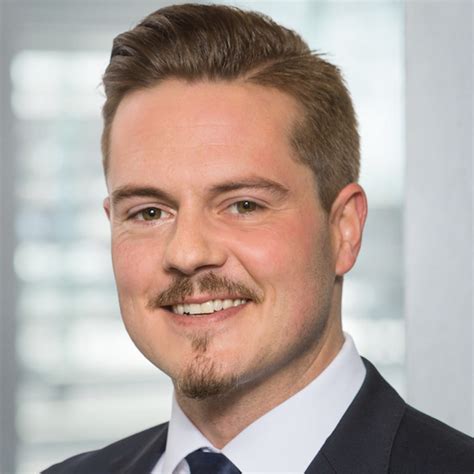 Each savings bank is independent, locally managed and concentrates its business activities on customers in the region in which it is situated. Markus Mayer - Vermögensmanager/Relationshipmanager Senior ...