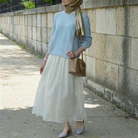 Inspirasi modis pembahasan baju tunik tentang 43 baju tunik lengan pendek, inspirasi untuk anda adalah : 40+ Inspirasi Desain Busana Muslim Remaja Terbaru 2018
