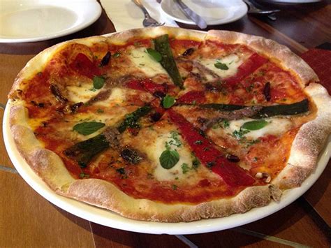 I don't know about any mexican places. #CheatDayEats: Pizzas | Buro 24/7 MALAYSIA