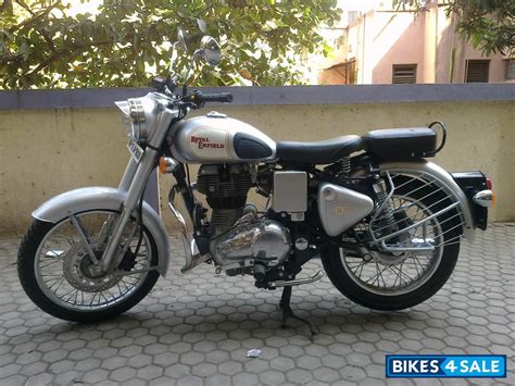 Price, specs, exact mileage, features, colours, pictures, user reviews and all details of royal enfield silver plus motorcycle. Price Silver: Royal Enfield Classic 350 Price Silver