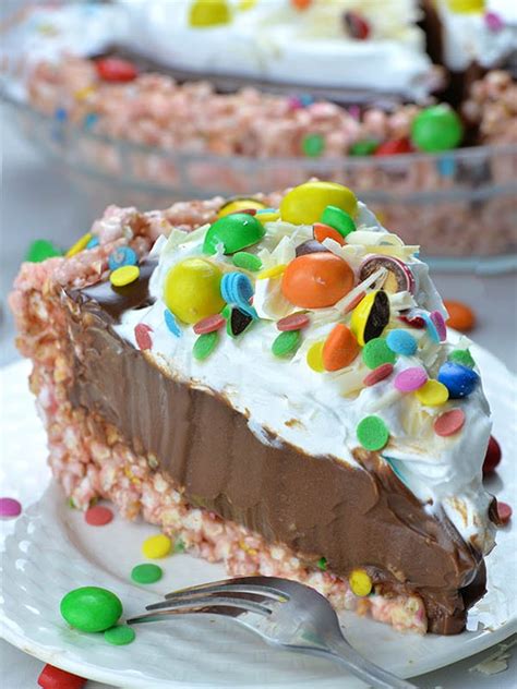 And, you won't even believe how simple and easy to prepare this dish is, read on to trust me! No Bake Easter Chocolate Pie Recipe | The Best No Bake Pie