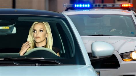 Britney Spears Pulled Over By Cops For Improper Flip Over Double Strains Smash Block Tv