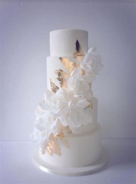 In our relaxed coffee shop! 30 Glamorous Gold Leaf Wedding Cakes - Weddingomania