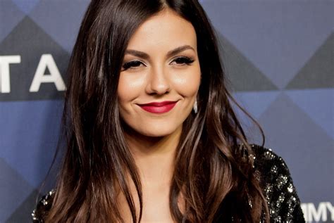 Victoria Justice Biography Net Worth Age Songs Boyfriend Movies