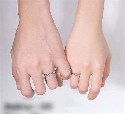 Lumen Latest Stylish Couple Ring Heart Design Silver Colour For Girls