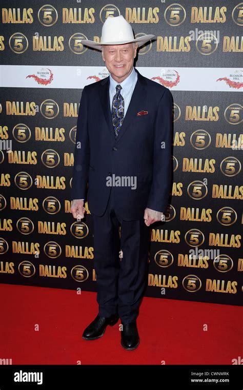 Larry Hagman Arrives For The Dallas Launch Party Stock Photo Alamy