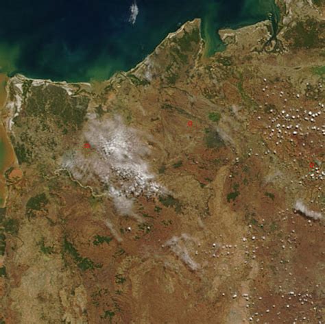 Madagascar Satellite Images Zoom 17