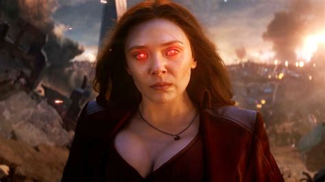 Elizabeth Olsens Next Appearance As Scarlet Witch Revealed Giant Freakin Robot