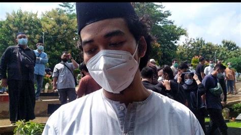 Lowongan kerja tegal kost tegal. Video Pemakaman Prie GS Budayawan Jawa Tengah di Bergota 2 ...