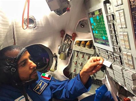 Bagaimana Astronaut Arab Menunaikan Salat Di Luar Angkasa