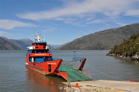 Caleta Tortel Puerto Yungay