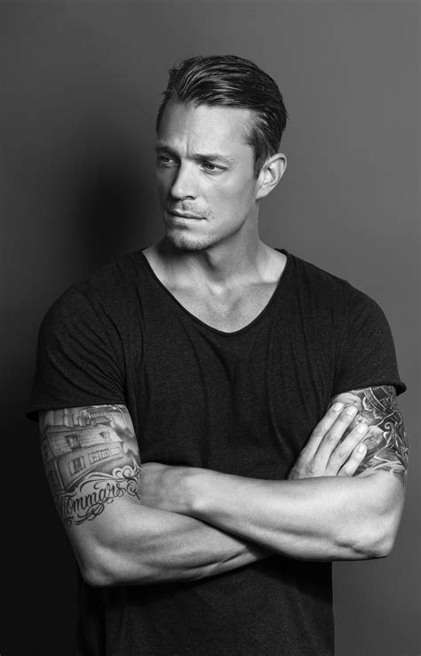 The star of netflix's new show «altered carbon» opens up about #metoo and why he calls himself a feminist in scandinavian talk show skavlan. Joel Kinnaman Wallpapers High Quality | Download Free