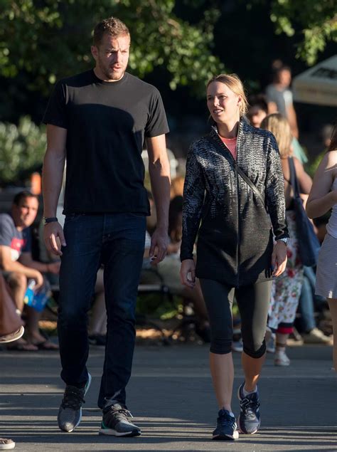 Lesen sie jetzt „caroline wozniacki: caroline wozniacki and david lee spotted together in new ...