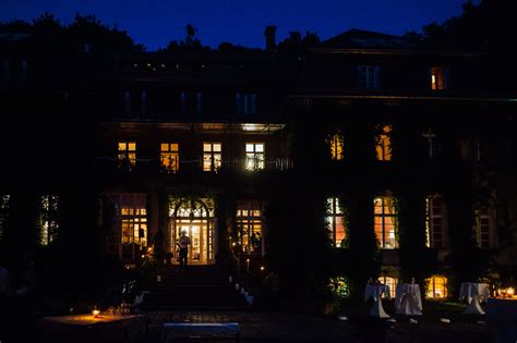 Das haus tornow wurde 1912 als herrenhaus der familie von oppen am großen tornowsee in der märkischen schweiz erbaut. Hochzeit am See - ein Sommerfest in Haus Tornow