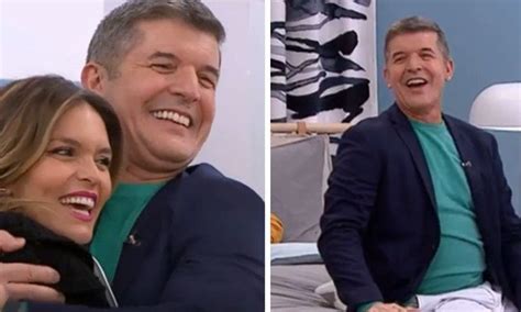 João baião, que já estava escalado para substituir cristina ferreira nas suas férias, tem agora a companhia de diana chaves, que recentemente apresentou a segunda edição de casados à primeira vista. João Baião E Diana Chaves : Diana Chaves Assumiu Durante ...