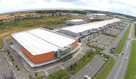 Dundalk Retail Park Is Sold For Eye Opening Price Ireland Live