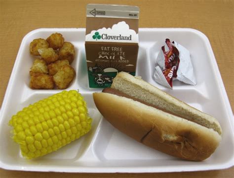 Often hot dogs come with a bread bun but this hot dog recipe cleverly replaces the bun with a deep fried potato coating. What's For School Lunch?: USA School Lunch - Hot Dog and ...