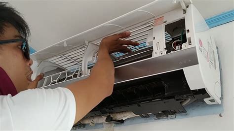 FULL DOWN CLEANING AIRCON SPLIT TYPE LG INVERTER WITH PARENG ROMAR