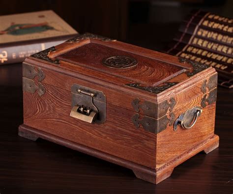 Retro Treasure Chest With Lock Wooden Storage Box Antique Style Trinket