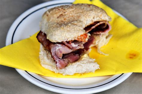 30 Sandwiches From Around The World