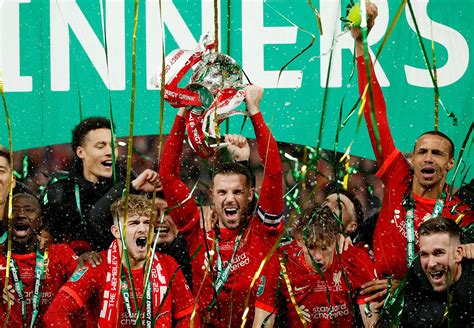 Liverpool Sinks Chelsea In Thrilling Shoot Out To Win League Cup Daily Sabah