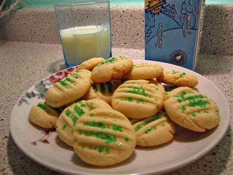 Cornstarch shortbread cookies recipe : Breakfast, Lunch, and Dinner at Tiffany's: 4 Ingredient ...