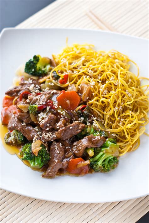 Slow Cooker Beef Chow Mein Recipe
