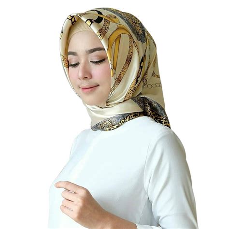 Floral Chain Printed Satin Hijab 9090cm Multi Color Flower Silk Muslin