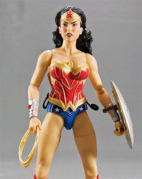 A Review Of Mezcos One12 Collective Figure Of The Wonder Woman Classic Edition Figure Hi