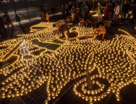 Americans Celebrate The Hindu Festival Of Diwali Shareamerica