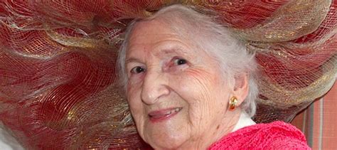 Joséphine Cazzaro 92 Jahre Und Noch Lange Kein Alter Hutjoséphine