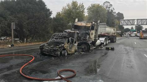 Chp Big Rig Involved In Tuesdays Multi Car Crash In Santa Cruz Should