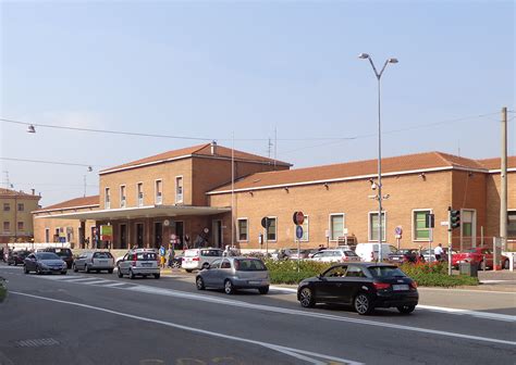 Mantova, lombardia, italy, europe geographical coordinates: Stazione di Mantova - Wikipedia