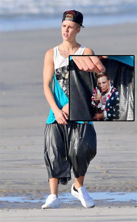Justin Bieber From What S Really Inside That Dick Bulge E News