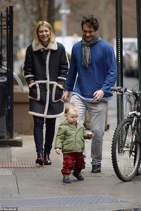 Claire Danes And Hugh Dancy Stay Warm While Playing Outside With Baby