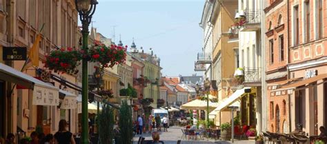 Teil 12 vilnius wilna wilno вильнюс wilnjus вільня wilnja ווילנע wilne ist die hauptstadt von litauen, ist für seine barockarchitektur bekannt. Litauen: Von Vilnius zur Kurischen Nehrung PETERSTRAVEL