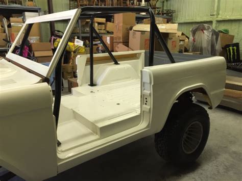 66 77 Ford Bronco Custom 4x4 Lifted New Body Chassis Complete Many