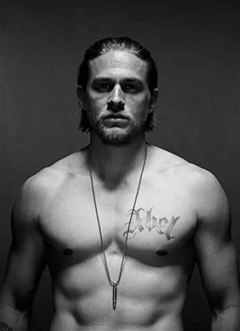 pin by kitty cat on the others charlie hunnam sons of anarchy jax sons of anarchy
