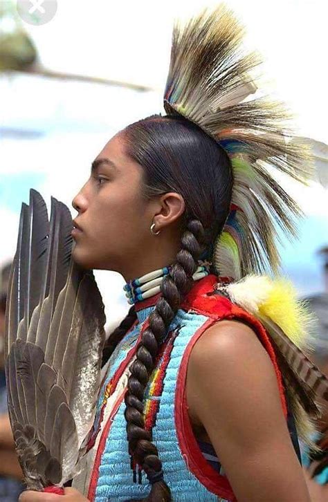 Arco E Flecha Penteados Indígenas Beleza Americana Rosto De Mulher