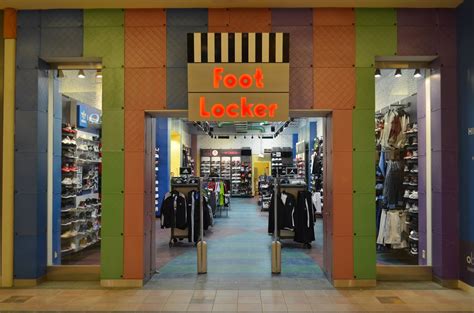 Finde einen foot locker store in deiner nähe. Foot Locker, INC.: Ch. 14 - Marketing Channels and Retailing