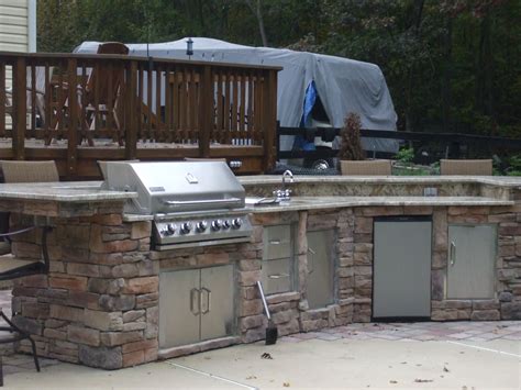 Check spelling or type a new query. Christina and Lee used BBQ Coach Frame Kit to build this ...