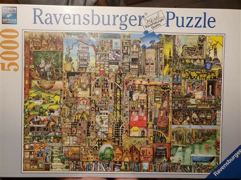 Ravensburger Colin Thompson Bizarre Town 5000 Pc Puzzle New Rare