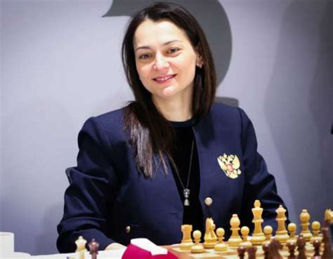 Top 10 Greatest Female Chess Players Of All Time