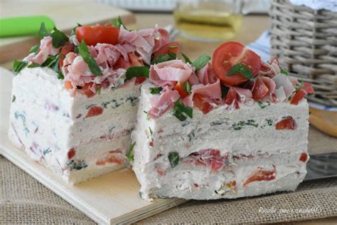 Per il tramezzino prosciutto e funghi : La TORTA TRAMEZZINO al Prosciutto cotto molto semplice e ...