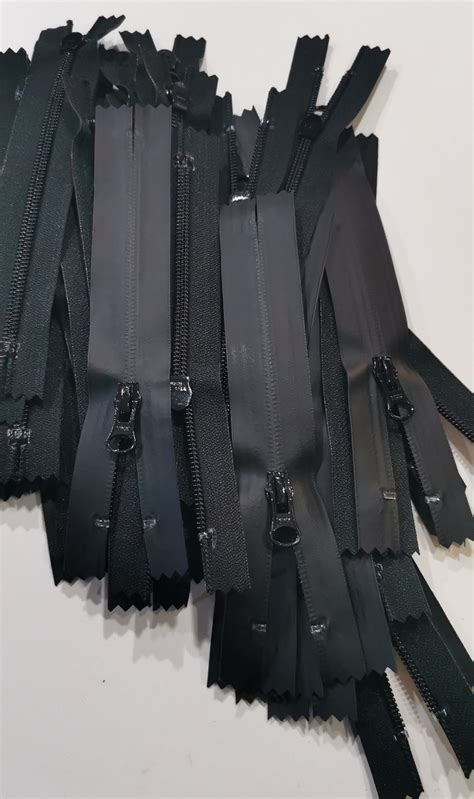 Zips Ykk Waterproof Zip 17cm Black Fabricstore
