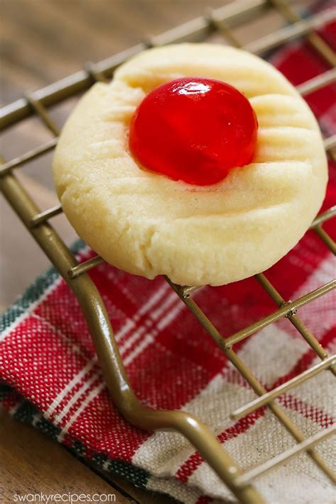 Melt In Your Mouth Whipped Shortbread Cookies Made With Just A Few